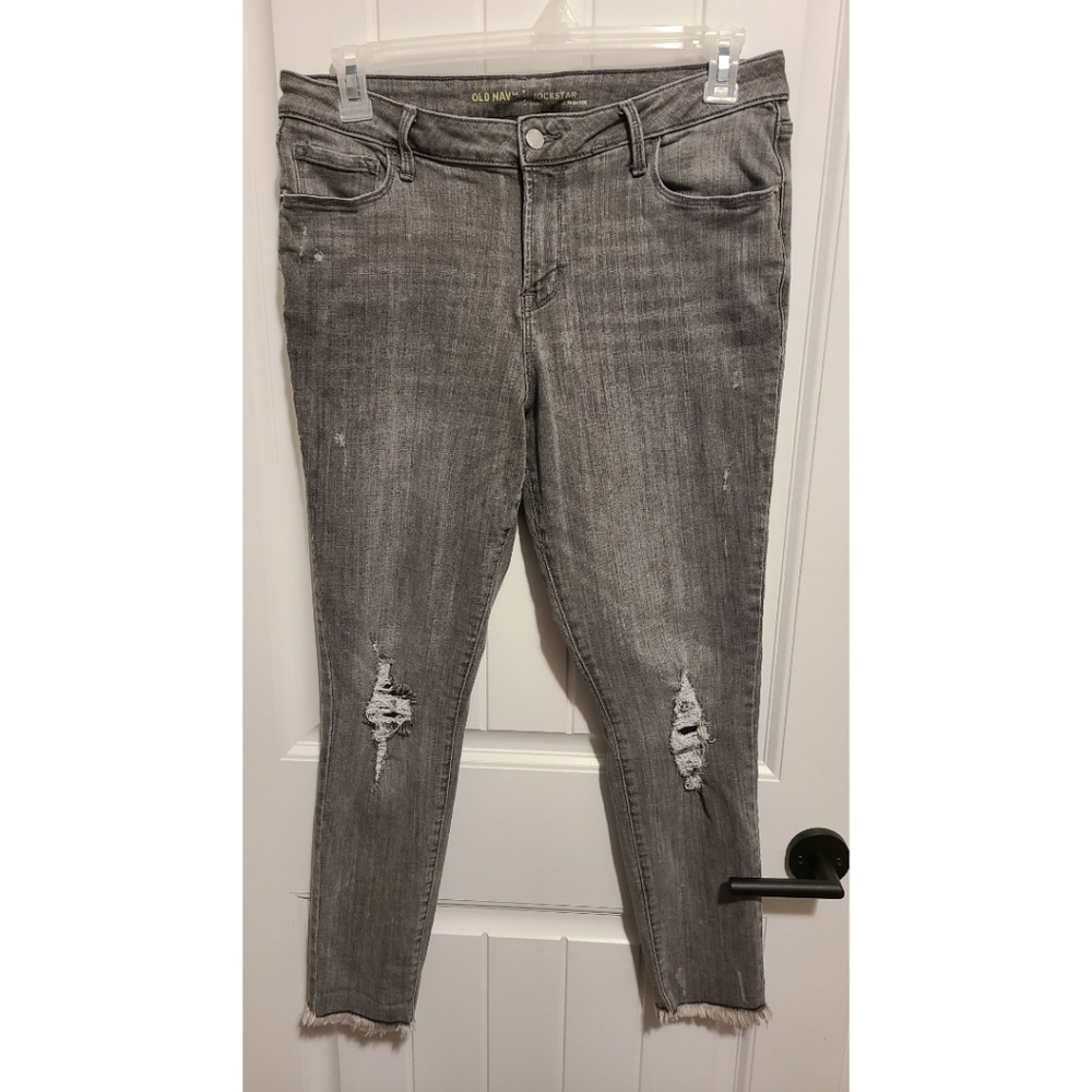 Old Navy Rockstar jeans gray distressed Size 14 womens